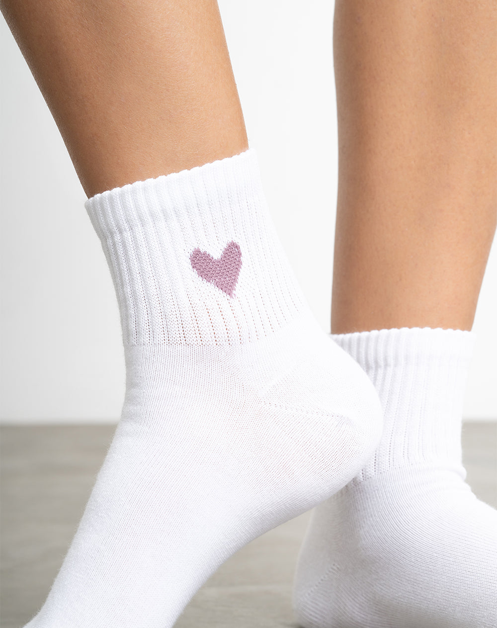 Medias para mujer tobilleras paquete x3 unds surtidas con corazón