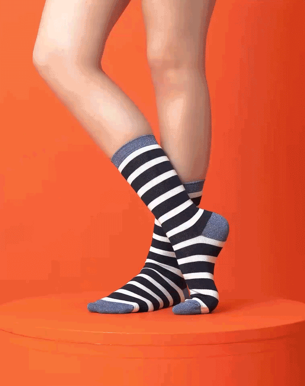 Medias para mujer largas  azules con rayas