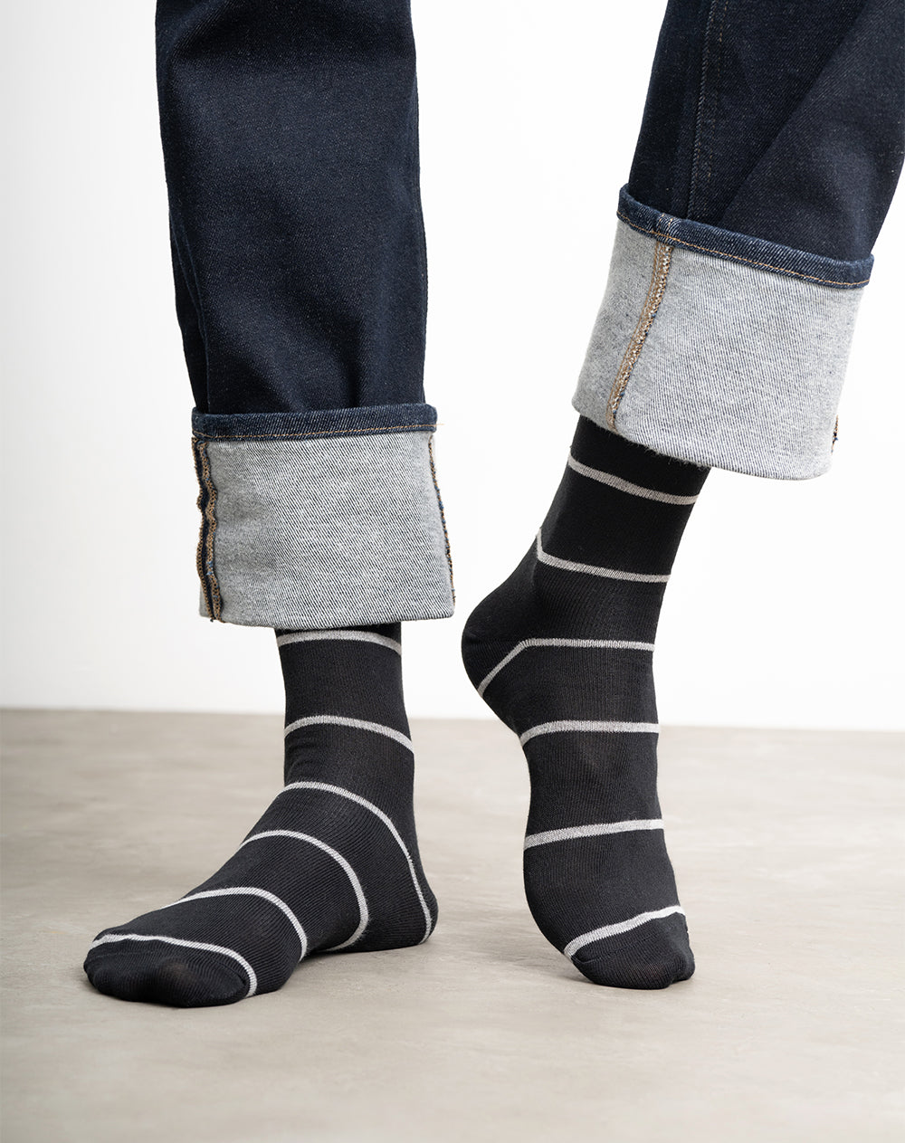 Medias para hombre largas paquete x3 unds surtidas