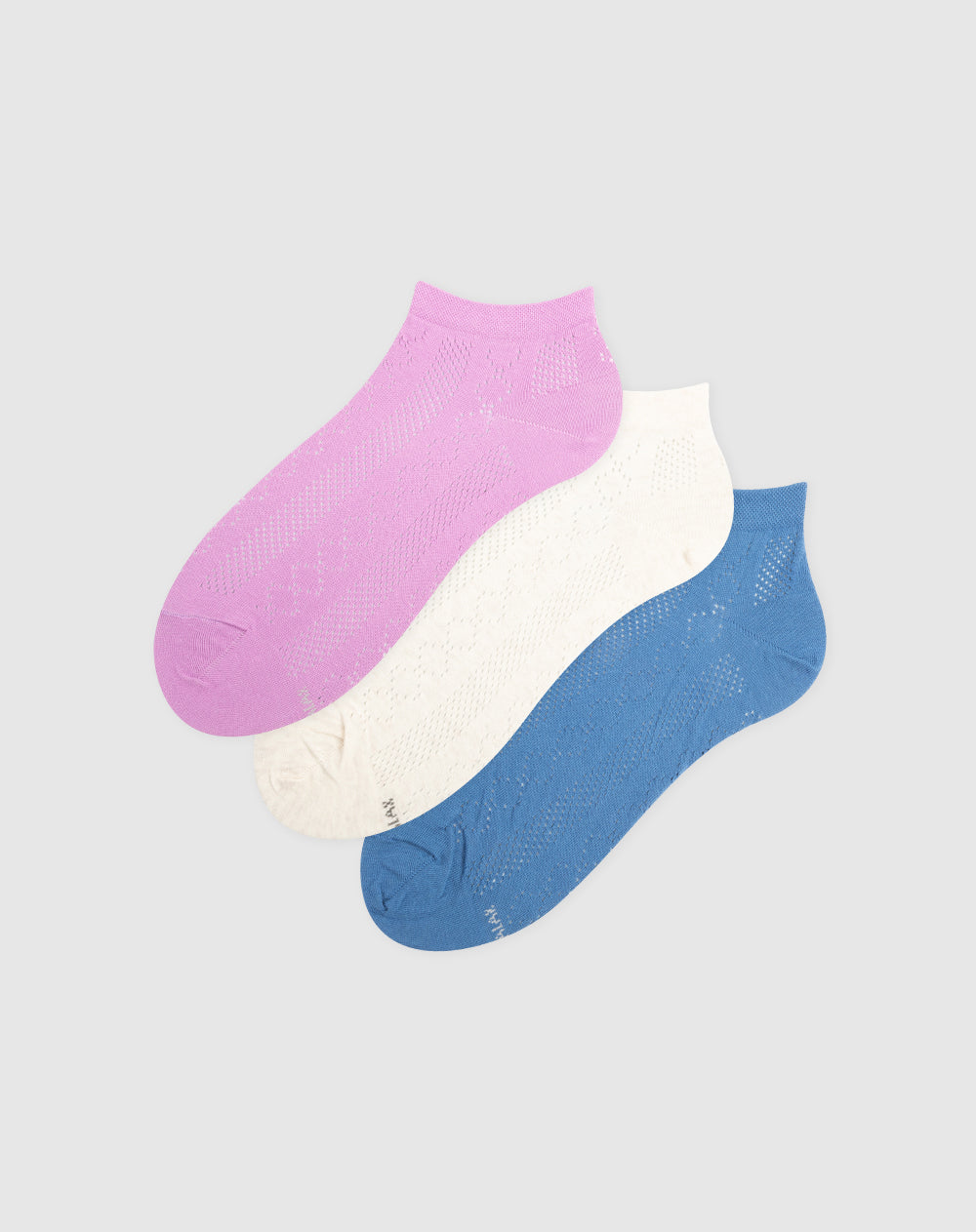 Medias para mujer tobilleras con persforado paquete x3 unds surtidas