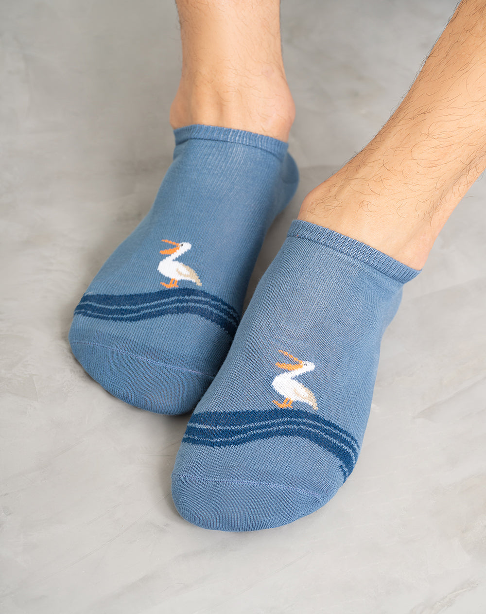 Medias para hombre tobilleras cortas  azules con pelicano