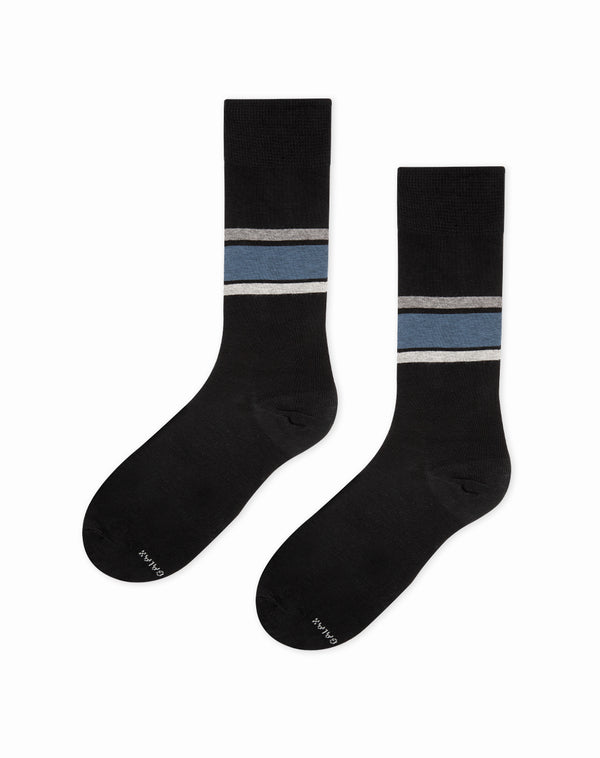 Medias para hombre largas  negras con franga de color