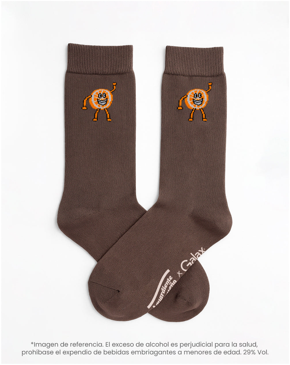 Medias largas café dibujo