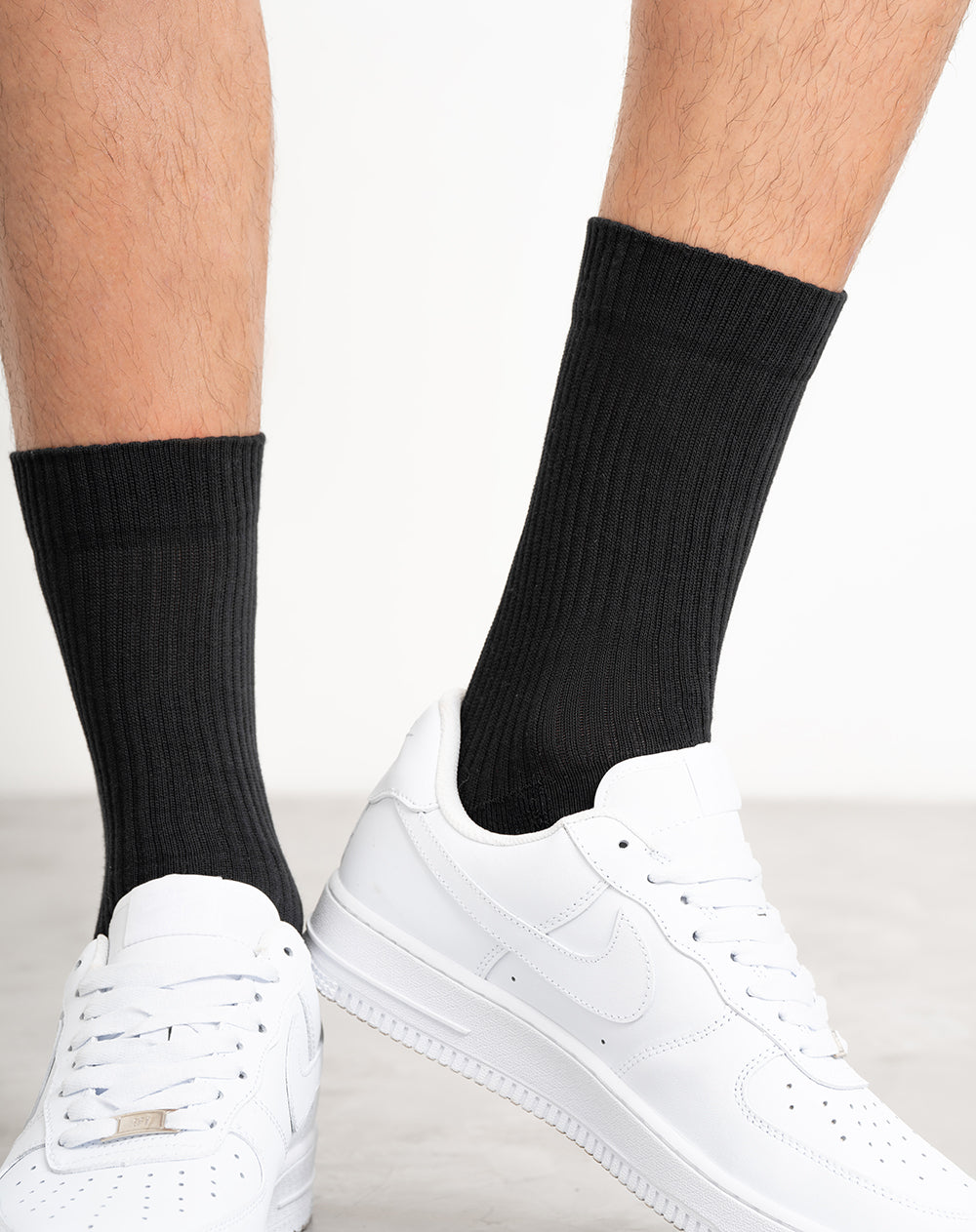 Medias para hombre largas pisada suave negras acanaladas