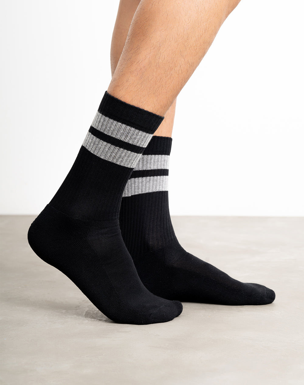 Medias para hombre largas pisada suave negras acanaladas